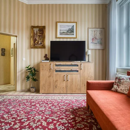 Vary Vista By Rentez Karlovy Vary